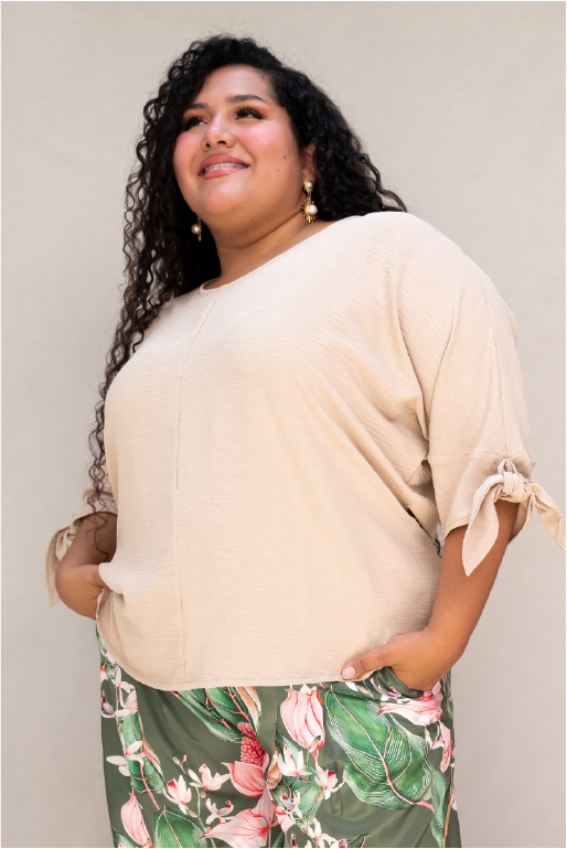 Blusa manga 3/4 con amarres