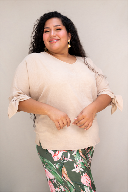 Blusa manga 3/4 con amarres