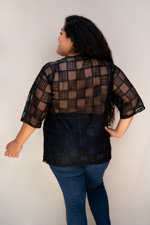 Blusa larga tejido red