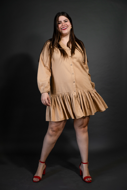 Vestido con olan manga larga