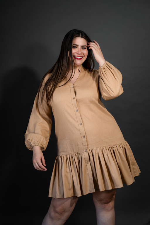 Vestido con olan manga larga