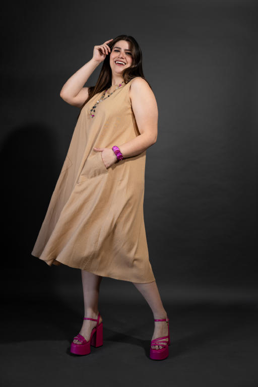 Vestido línea "A" sin mangas